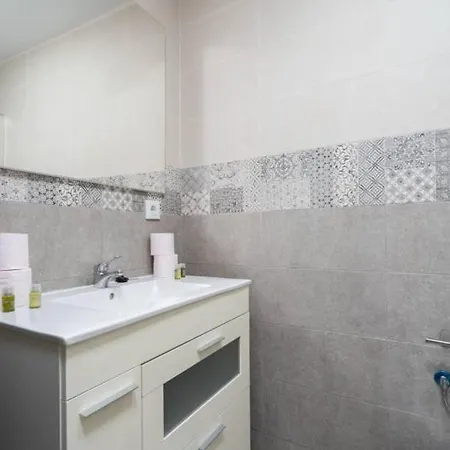 Apartoyou - Centro Historico Apartment *